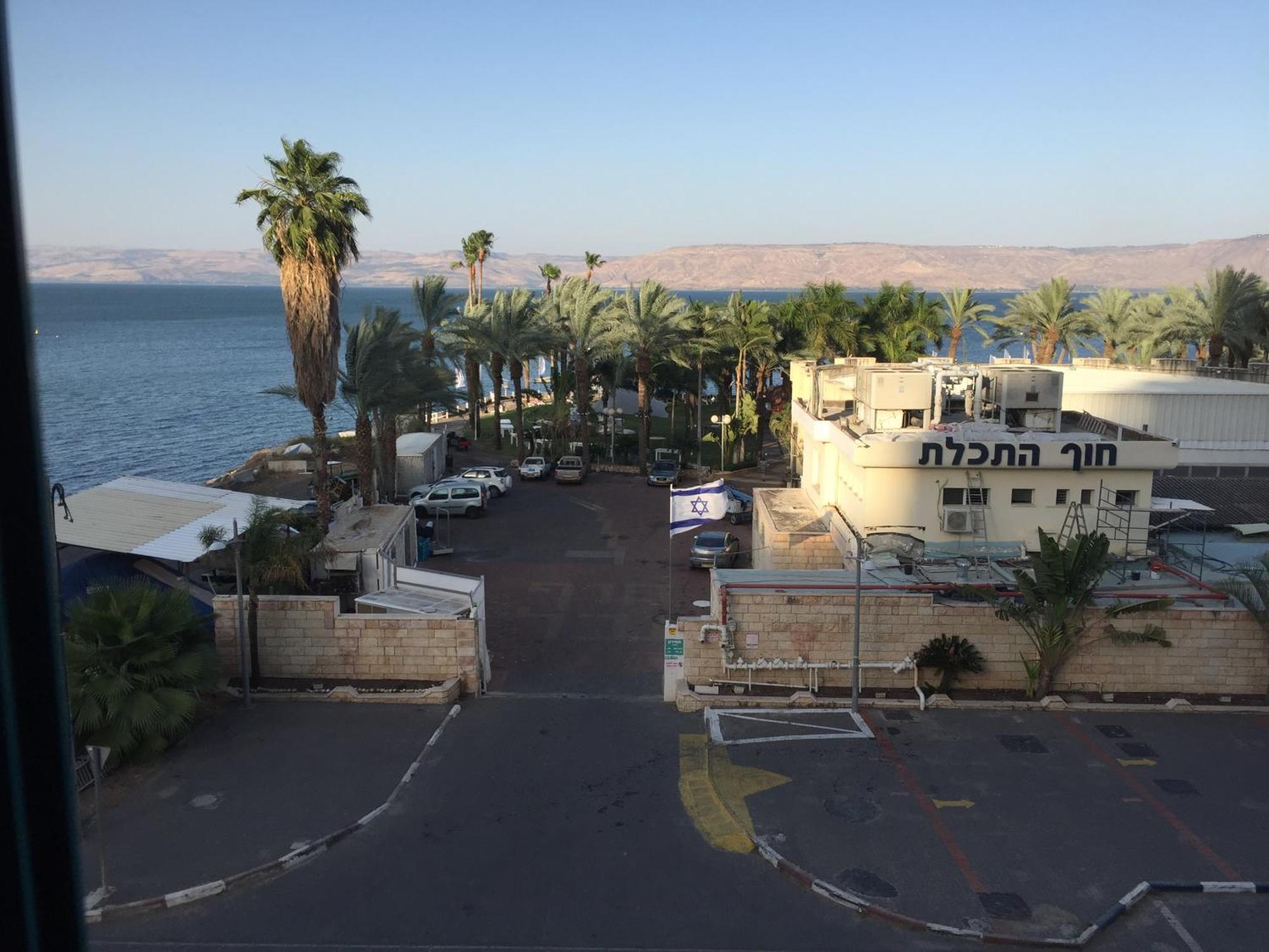 Apartment By The Lake Tiberias Buitenkant foto