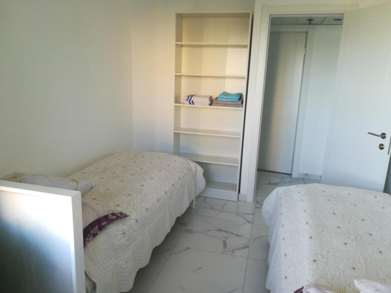 Apartment By The Lake Tiberias Buitenkant foto