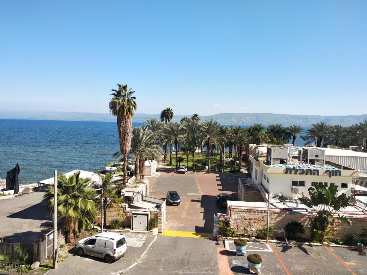 Apartment By The Lake Tiberias Buitenkant foto